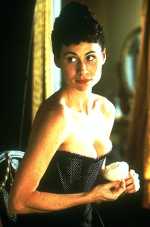 Minnie Driver as Mabel Chiltern